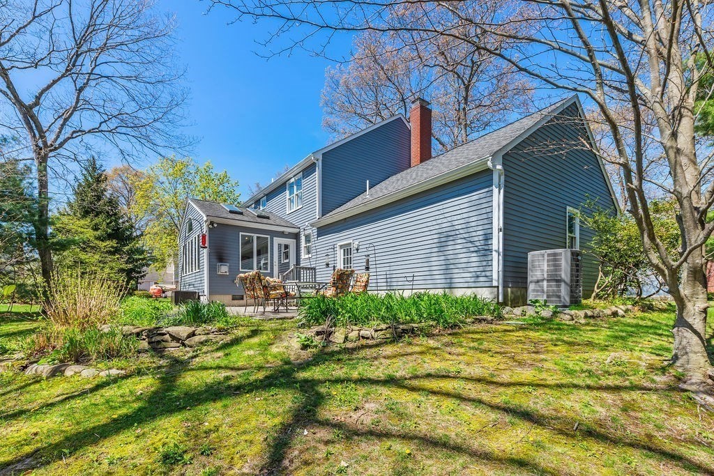 192 Fairway Dr, Attleboro, MA Photo #37