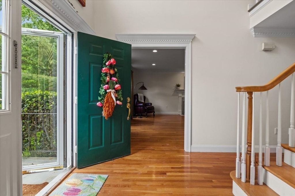 17 Bridle Path