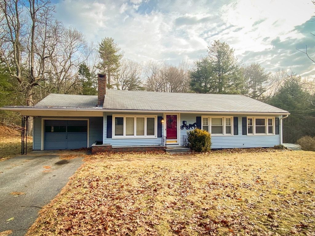 Photo of 78 Franklin St, Douglas, MA 01516 (MLS # 73503530)