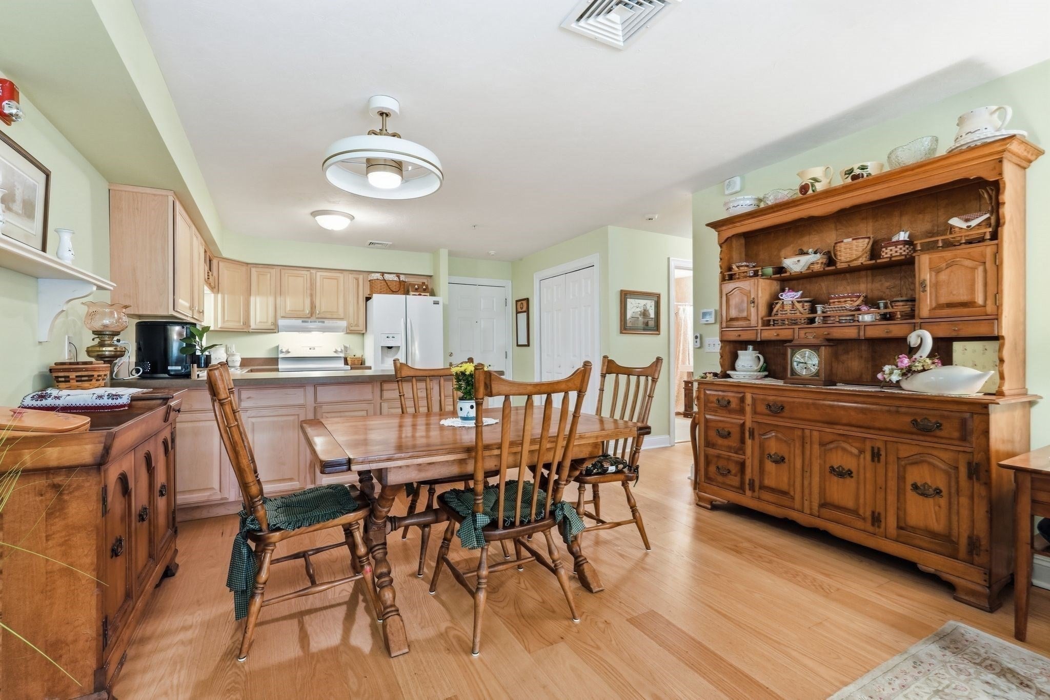 26 Greenleaves Dr #611, Amherst, MA, 26 Greenleaves Dr #611, Amherst, MA Photo #11