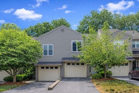 110 Ridgefield Cir D Clinton MA 01510