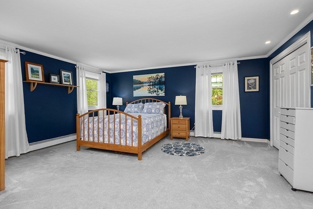 2 Howard Ln, Lakeville, MA Photo #15