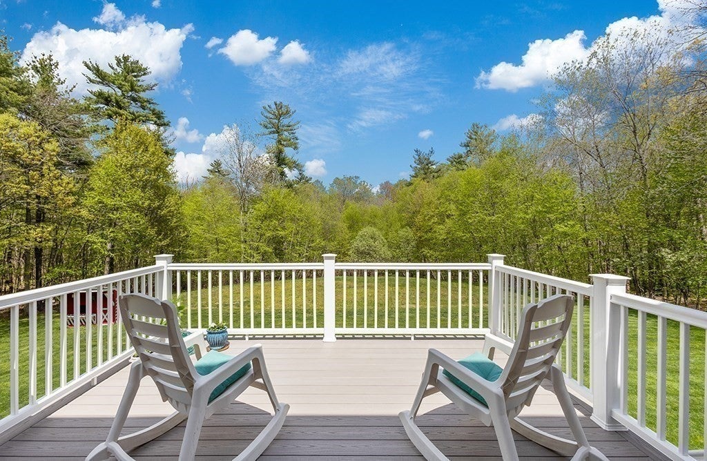 2 Howard Ln, Lakeville, MA Photo #31