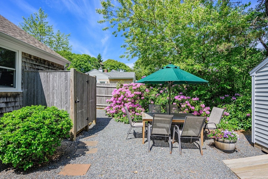 204 Trotting Park Rd