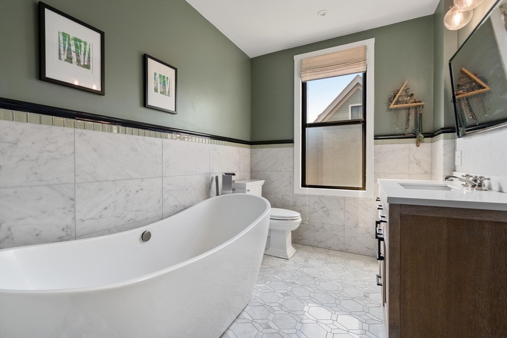 157 Babcock St #2, Brookline, MA Photo #12