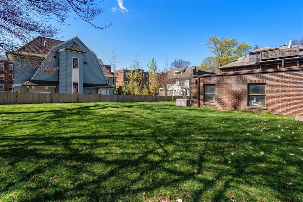 157 Babcock St #2, Brookline, MA Photo #21
