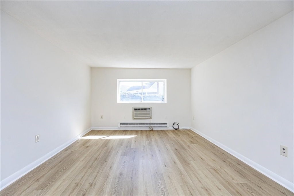 7 Glen Ave 1