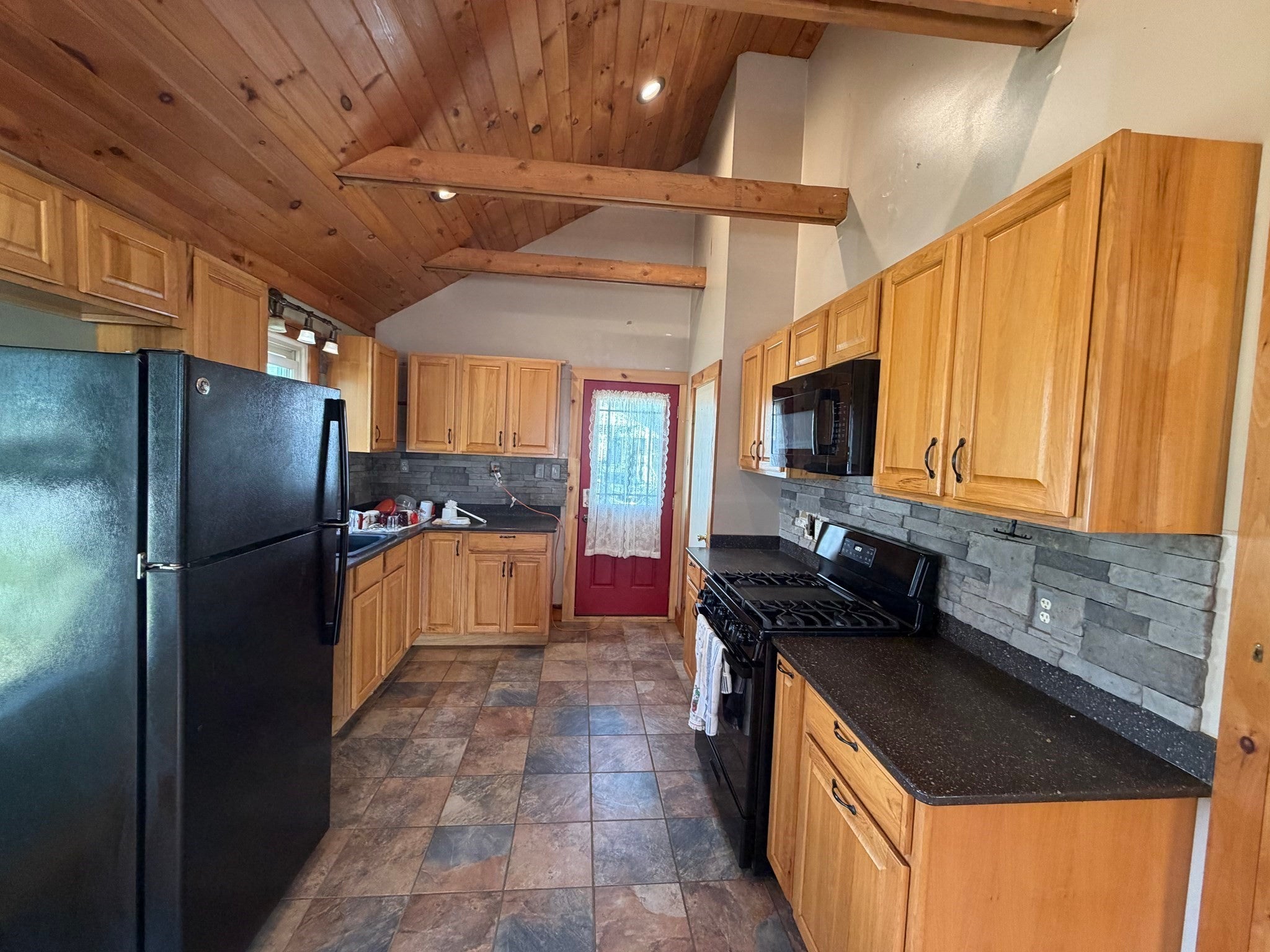 107 Bluff Ave, Swansea, MA, 107 Bluff Ave, Swansea, MA Photo #8