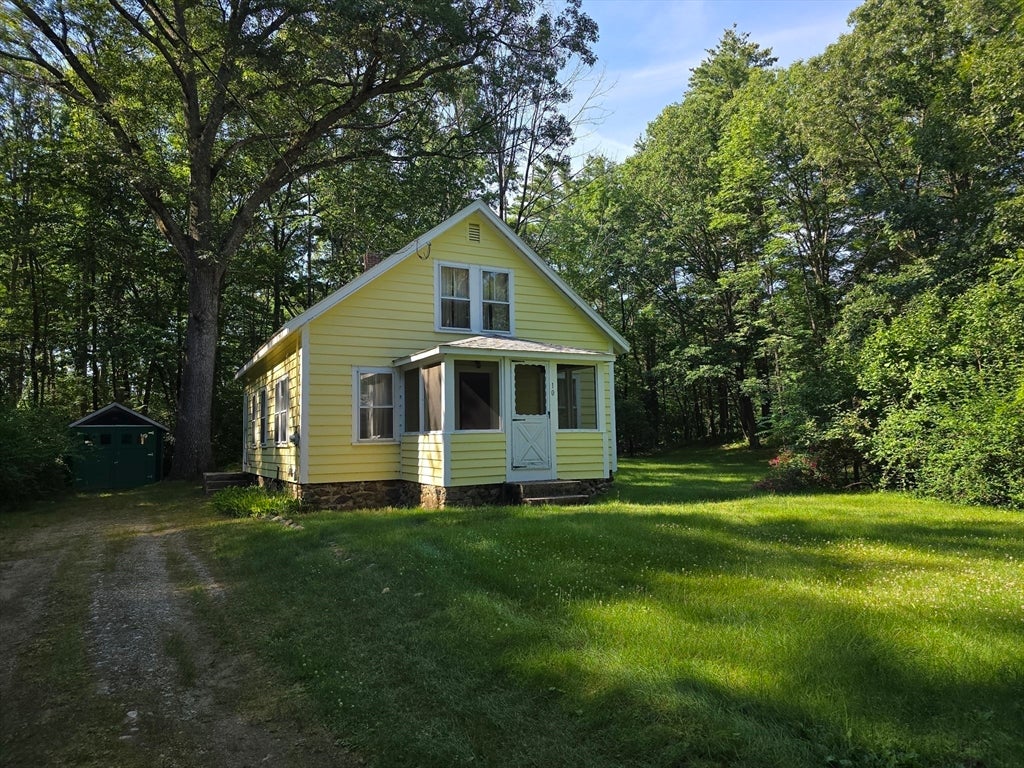 10 Highland Rd