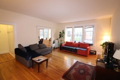 Click for 38A Saint Paul St #1, Brookline, MA slideshow Click for 38A Saint Paul St #1, Brookline, MA slideshow