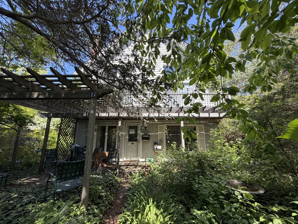Photo 1 of 9 — 17 Miller Hill Rd, Provincetown, MA 02657