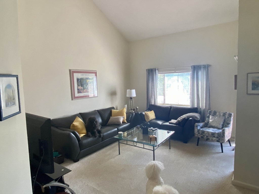 215 Trailside Way 215