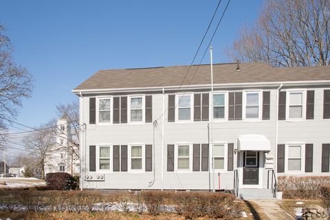 Photo of 271 North Washington St #2, North Attleboro, MA 02760 (MLS # 73505559)