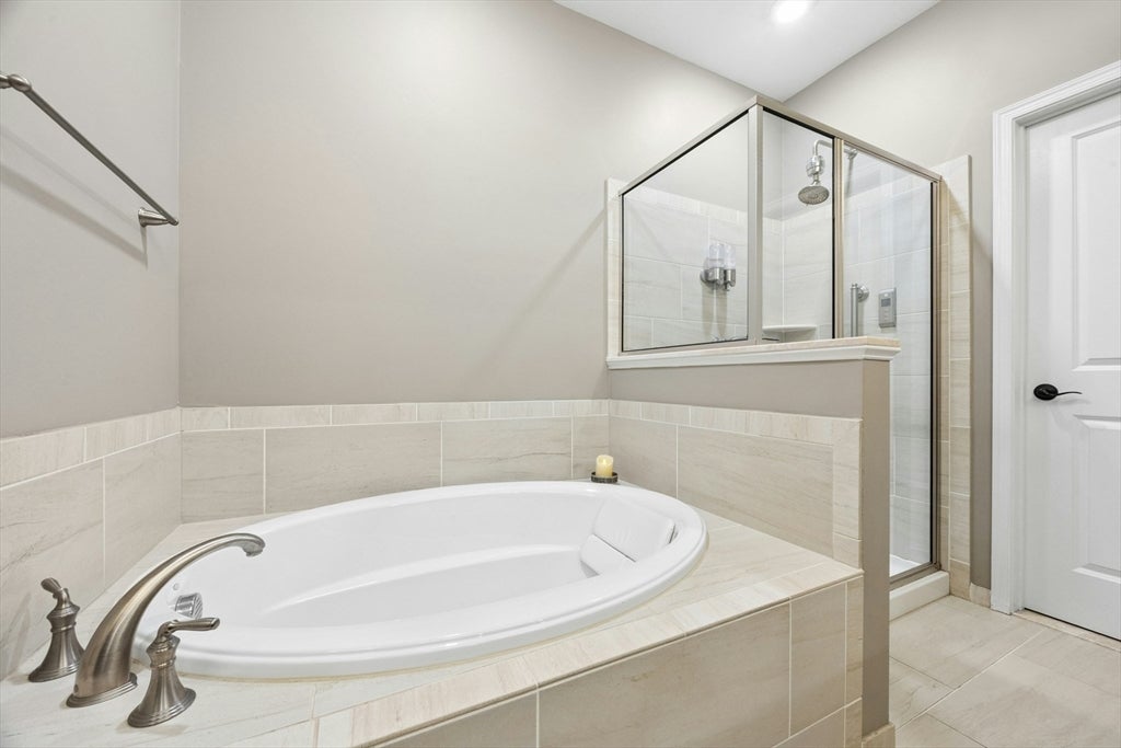 42 Ridgewood Dr #42, Stow, MA Photo #21