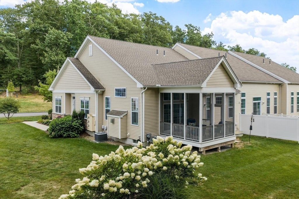 42 Ridgewood Dr #42, Stow, MA Photo #35