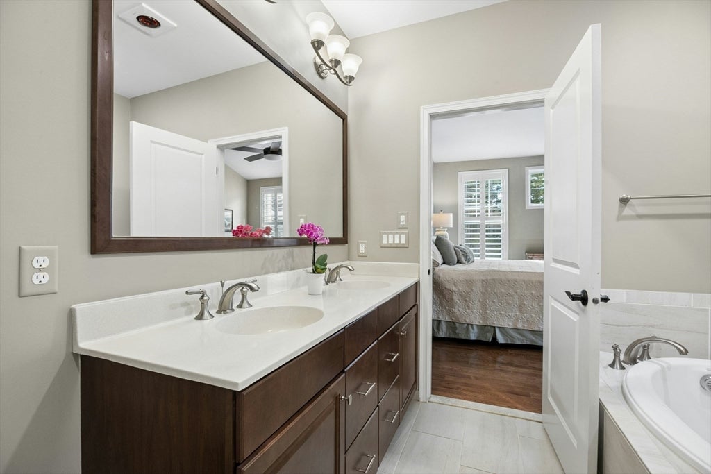 42 Ridgewood Dr #42, Stow, MA Photo #20