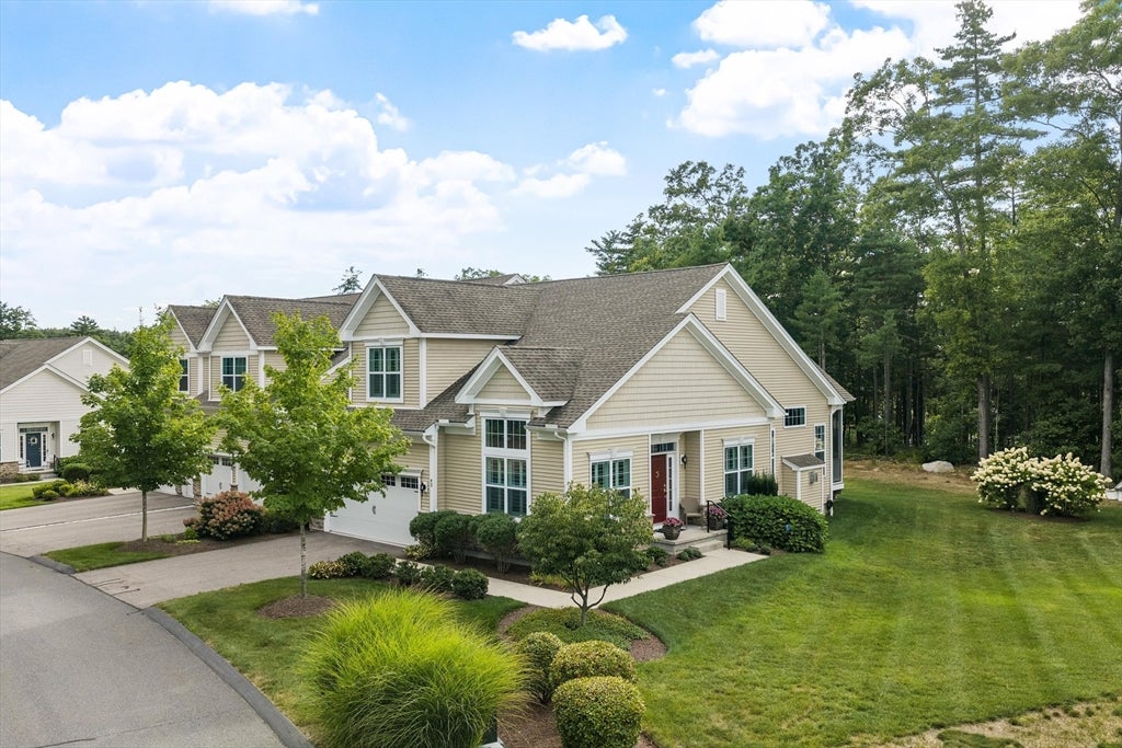 42 Ridgewood Dr #42, Stow, MA Photo #1