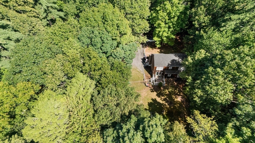 19 Jade CT, Derry, NH Photo #5