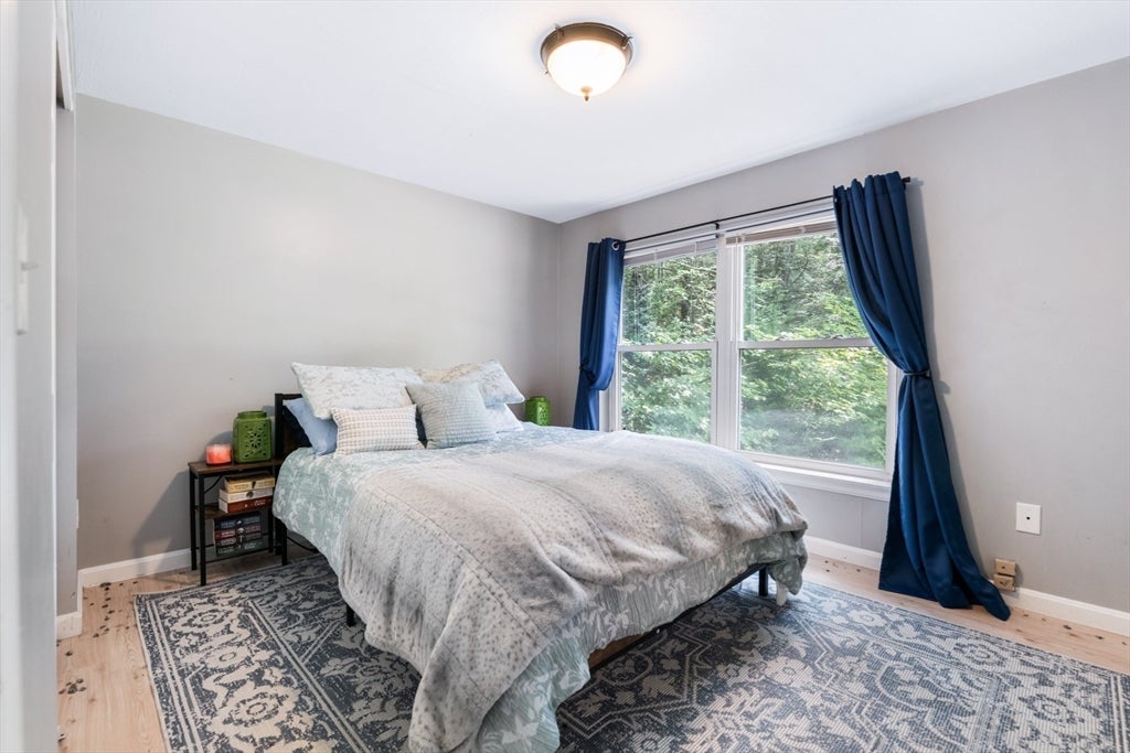 19 Jade CT, Derry, NH Photo #20
