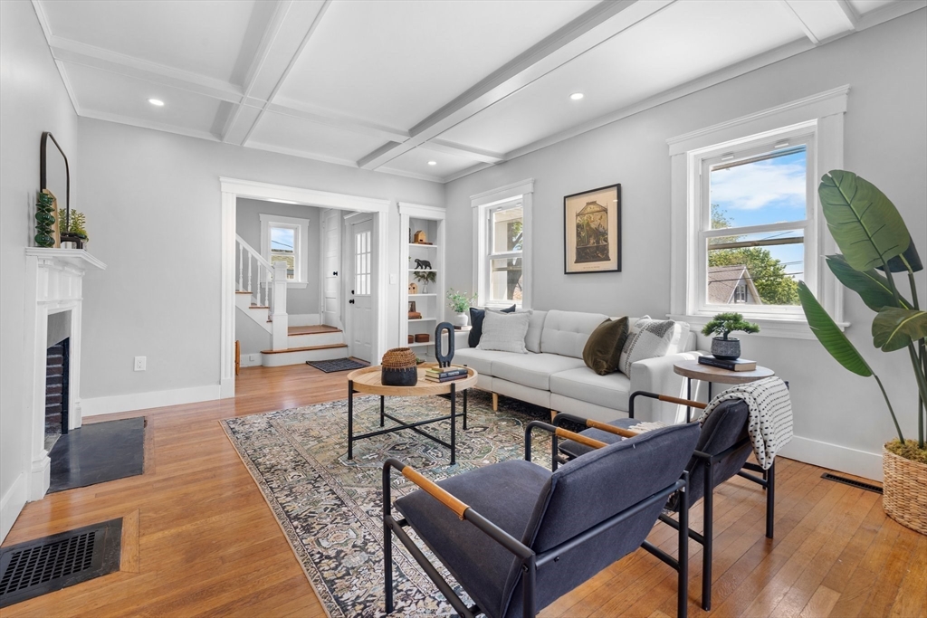 10 Beechwood Road