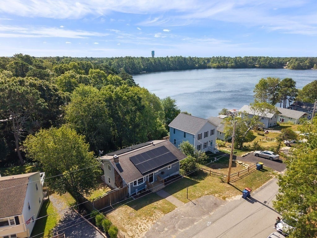 10 Shangri La Blvd, Wareham, MA, 10 Shangri La Blvd, Wareham, MA Photo #4