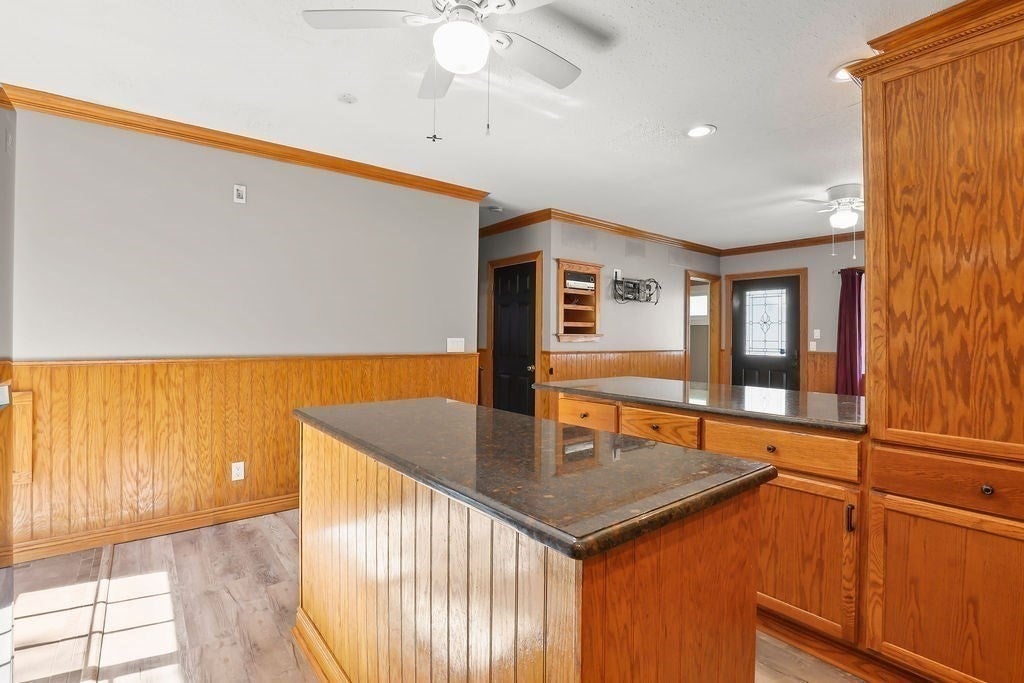10 Shangri La Blvd, Wareham, MA, 10 Shangri La Blvd, Wareham, MA Photo #11