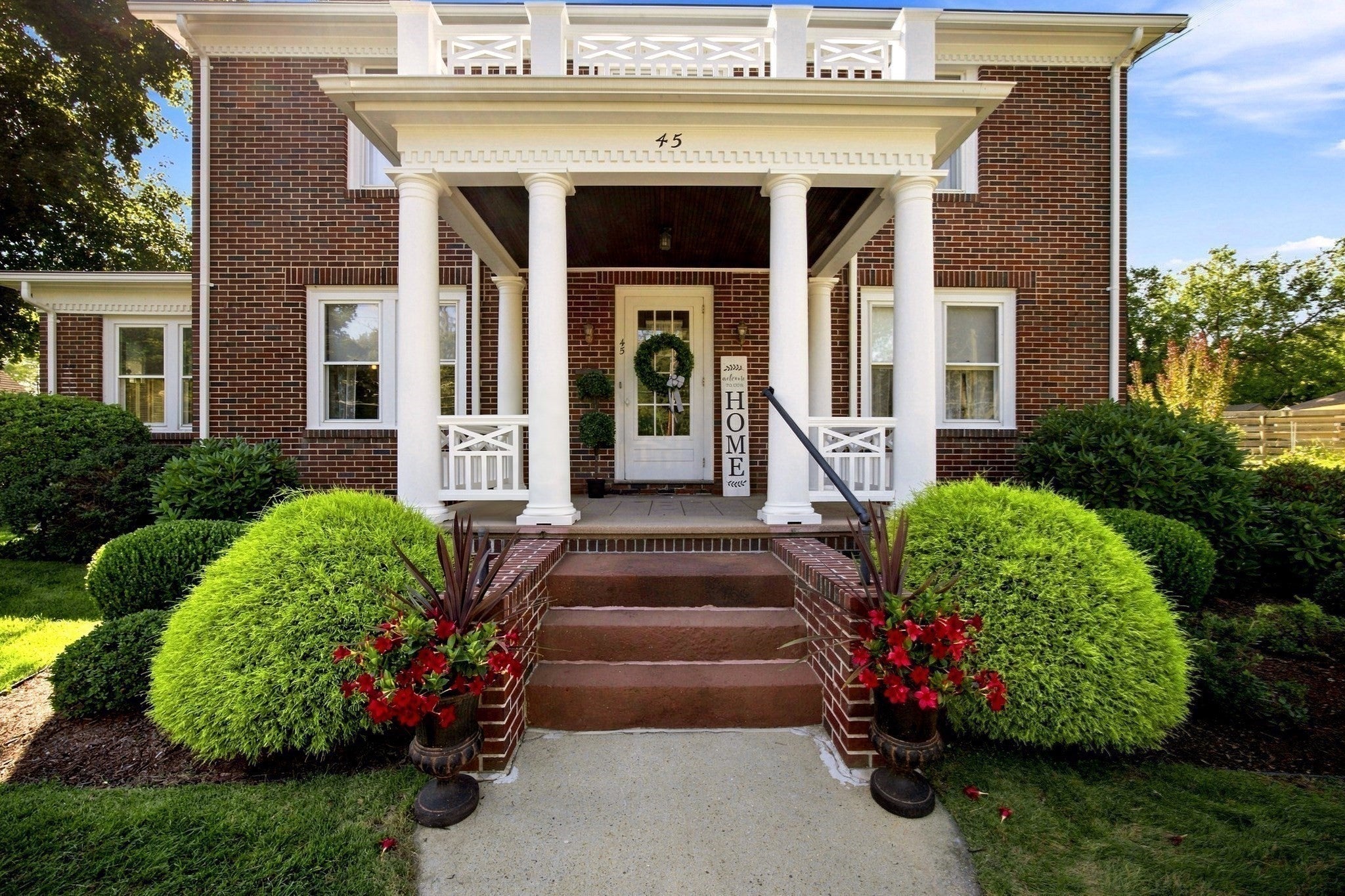 45 Ohio Ave, West Springfield, MA Photo #2