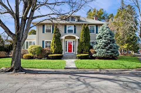 15 Oak Street Marblehead MA 01945