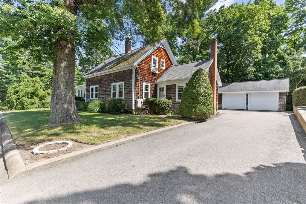 77 Elm Street, Easton, MA Photo #2