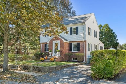 42 Baker Ave Beverly MA 01915