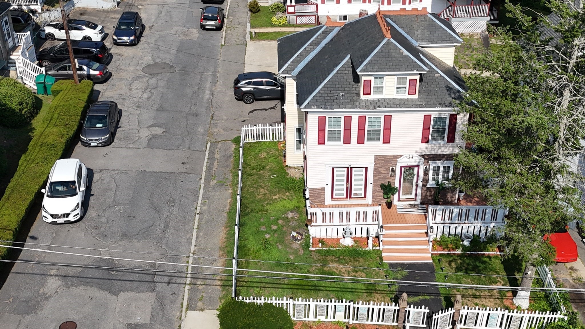 91 South St, Fitchburg MA 01420