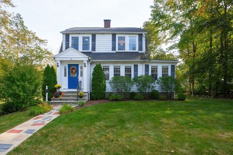 17 Charles Street Walpole MA 02082