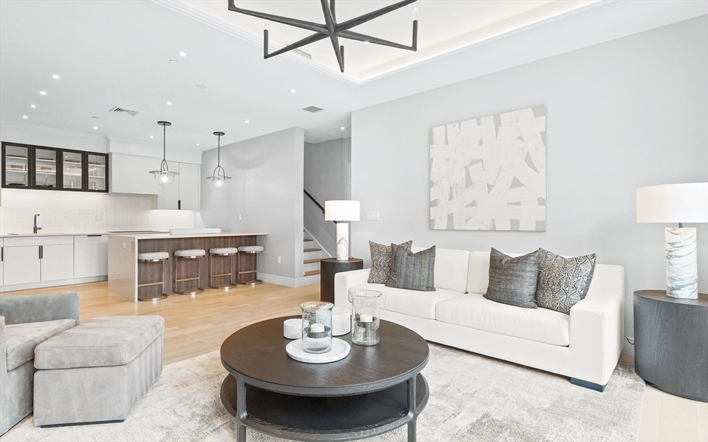 148 Weston Rd 304