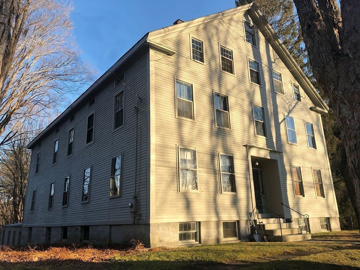 78 Shaker Rd