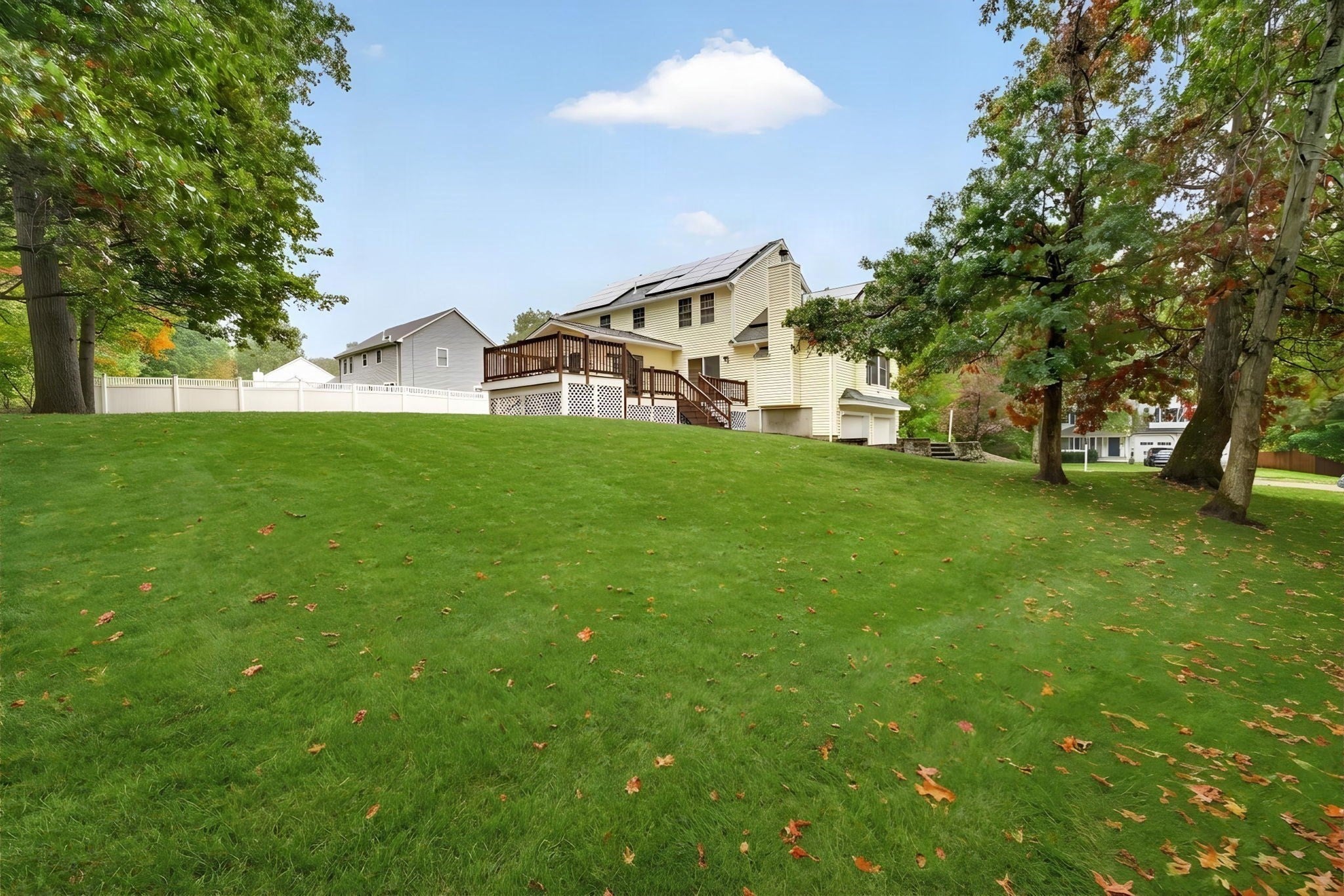 16 Horseshoe Ln, Clinton, MA Photo #30