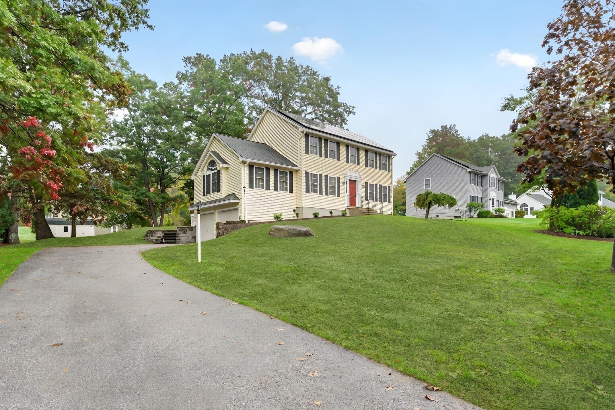 16 Horseshoe Ln, Clinton, MA Photo #33