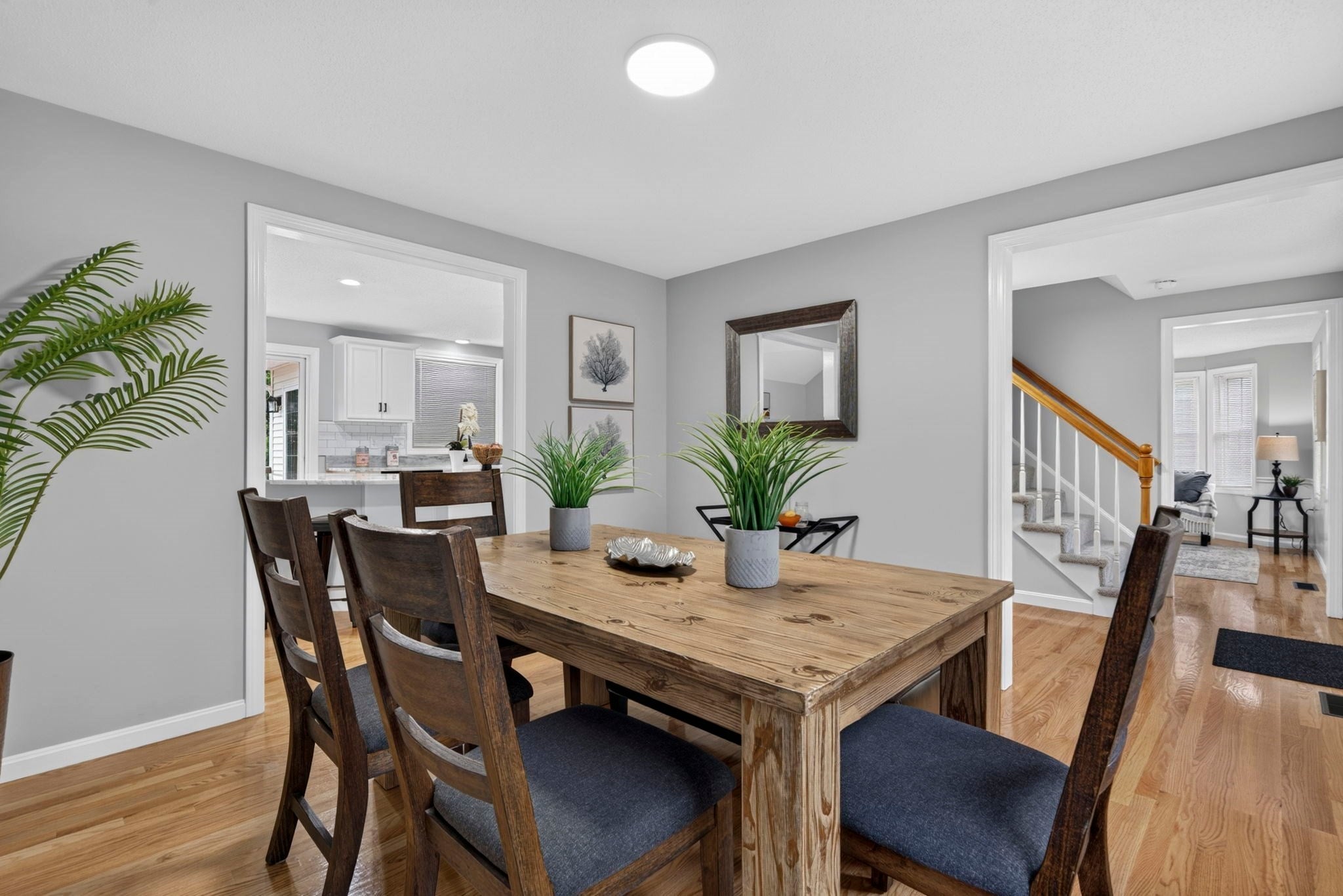 16 Horseshoe Ln, Clinton, MA Photo #12