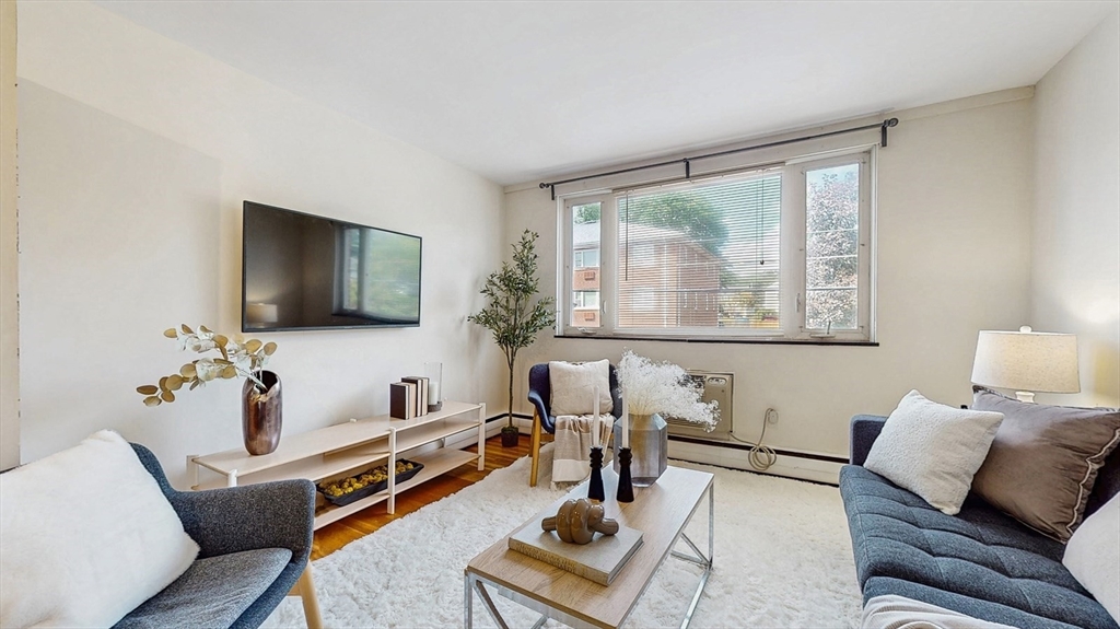 26 Carey Ave 4