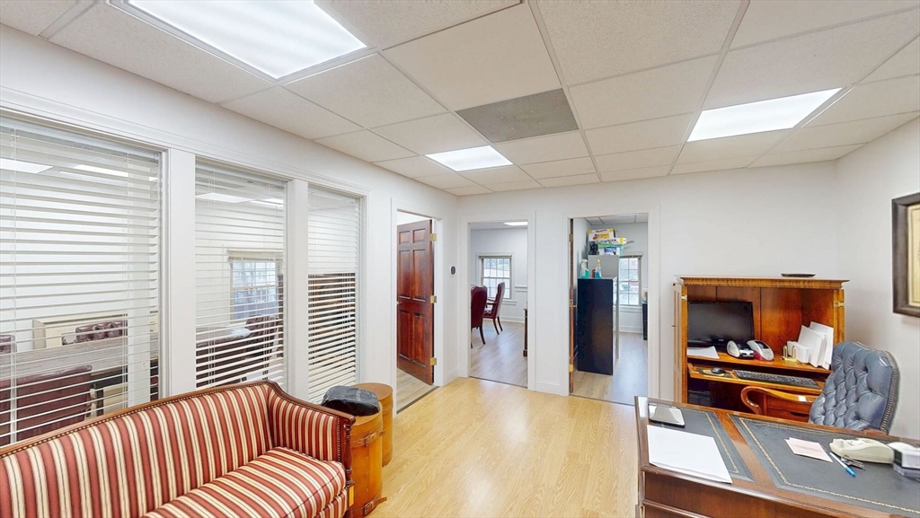 105 Chestnut St 35