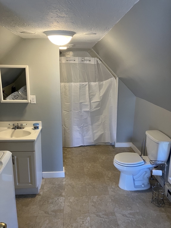 Shirley, Massachusetts 01464, United States, 3 Bedrooms Bedrooms, ,3 BathroomsBathrooms,Residential,Contingent,88347