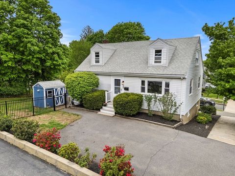 Photo of 8 Cressey AVE, Salem, MA 01970 (MLS # 73517677)