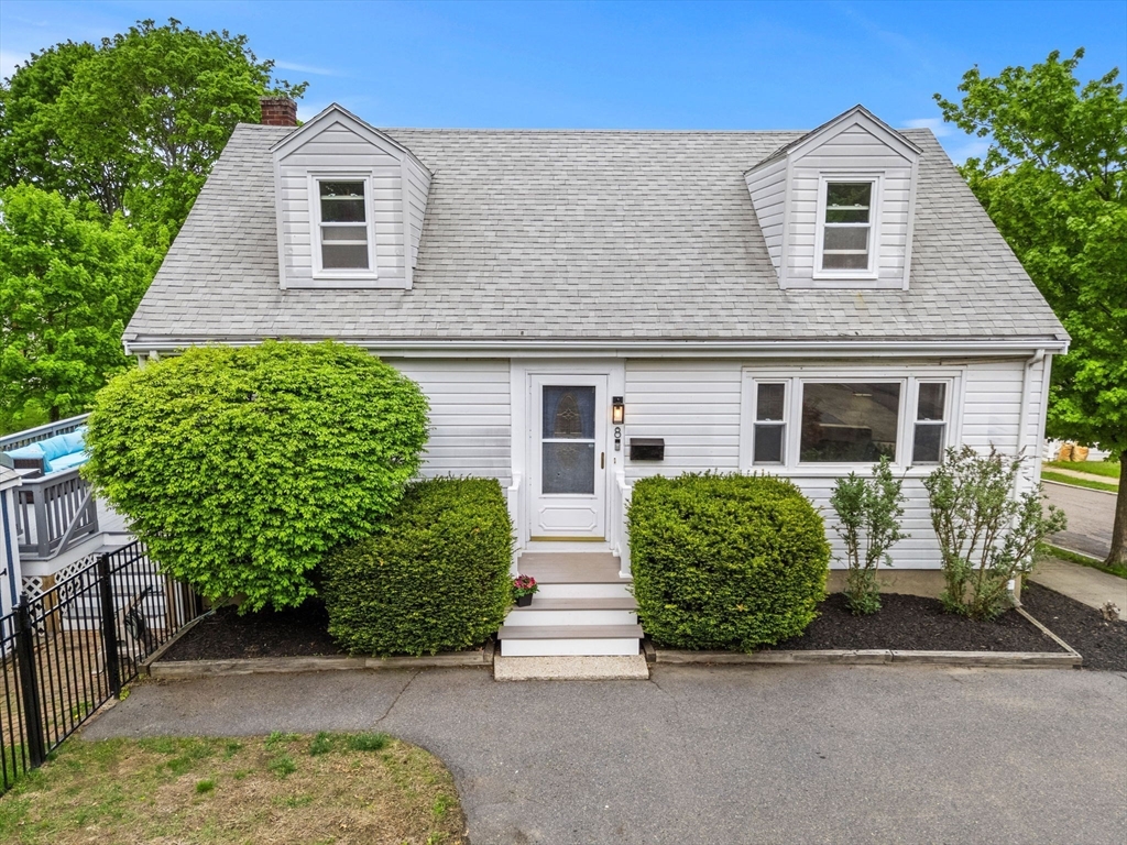 8 Cressey AVE, Salem, MA, 8 Cressey AVE, Salem, MA Photo #2