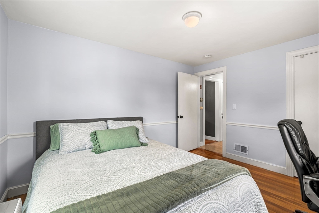 8 Cressey AVE, Salem, MA, 8 Cressey AVE, Salem, MA Photo #16