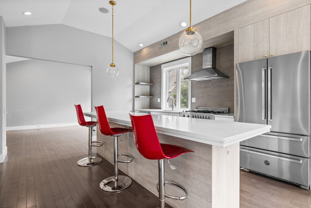 202 Rawson Rd 3