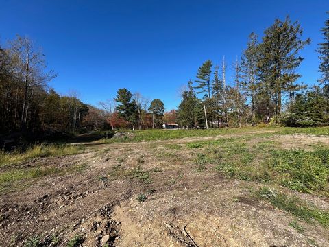 19 Dresser Hill Rd Charlton MA 01507