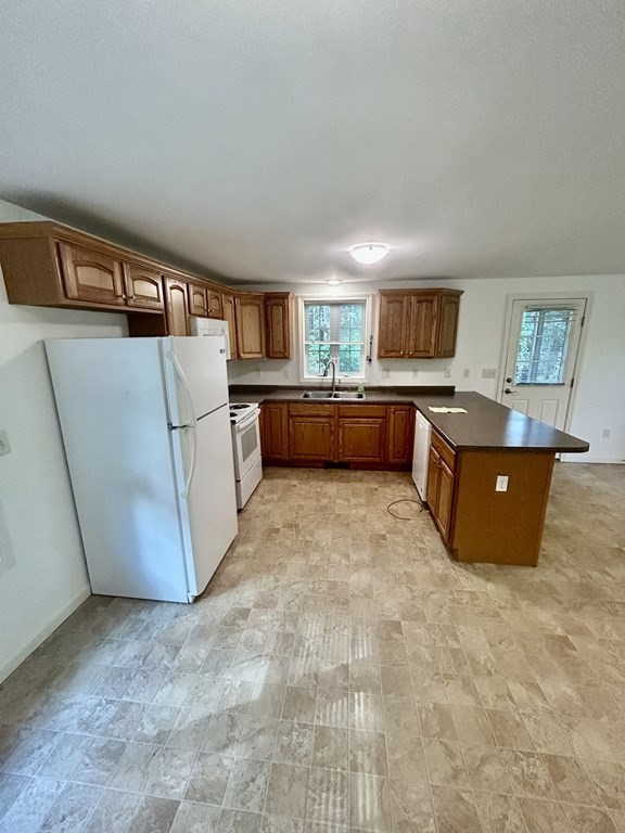 148 Frost Rd