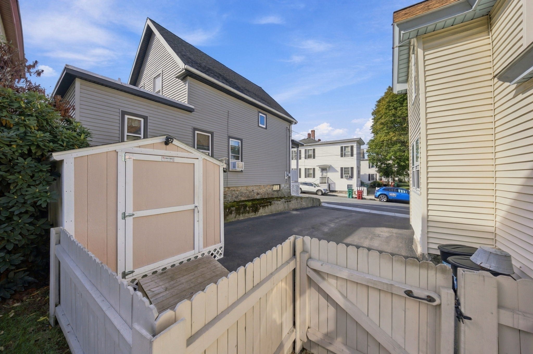 15 Otis St, Lowell, MA, 15 Otis St, Lowell, MA Photo #17