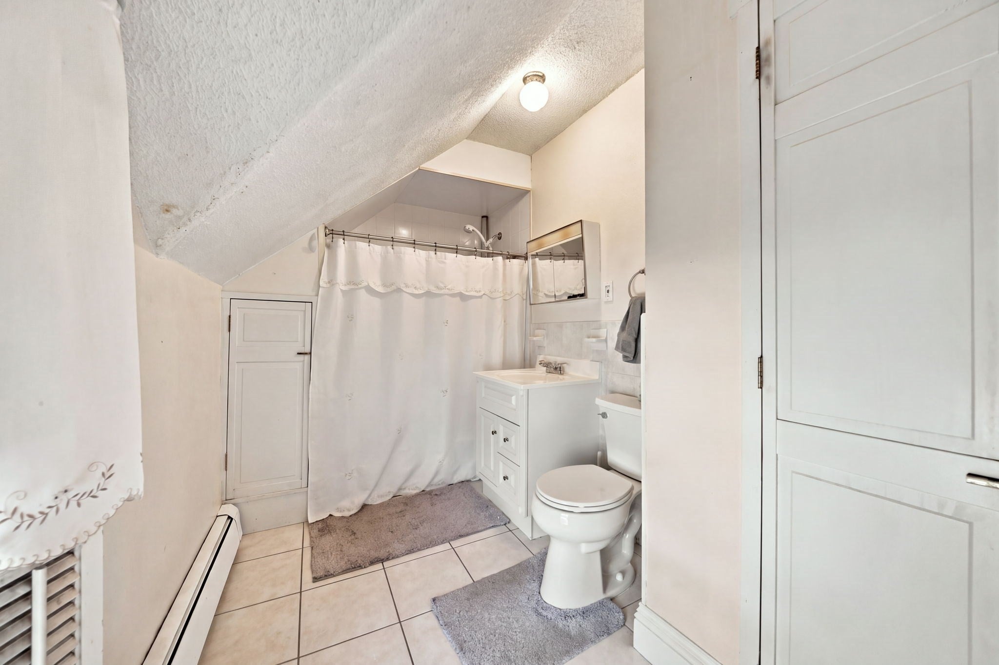 15 Otis St, Lowell, MA, 15 Otis St, Lowell, MA Photo #14