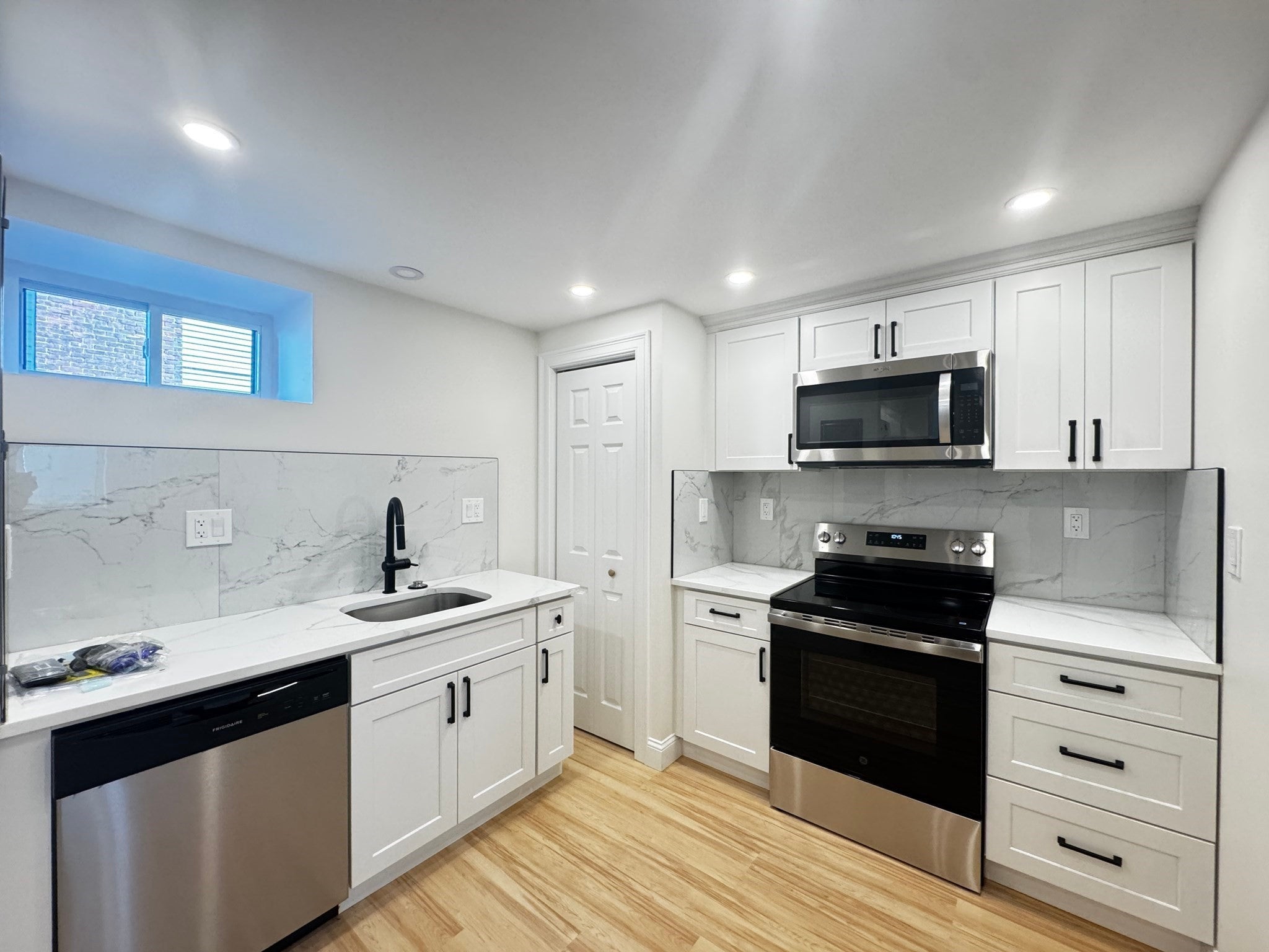 26 Buckingham Rd #B, Quincy, MA, 26 Buckingham Rd #B, Quincy, MA Photo #3
