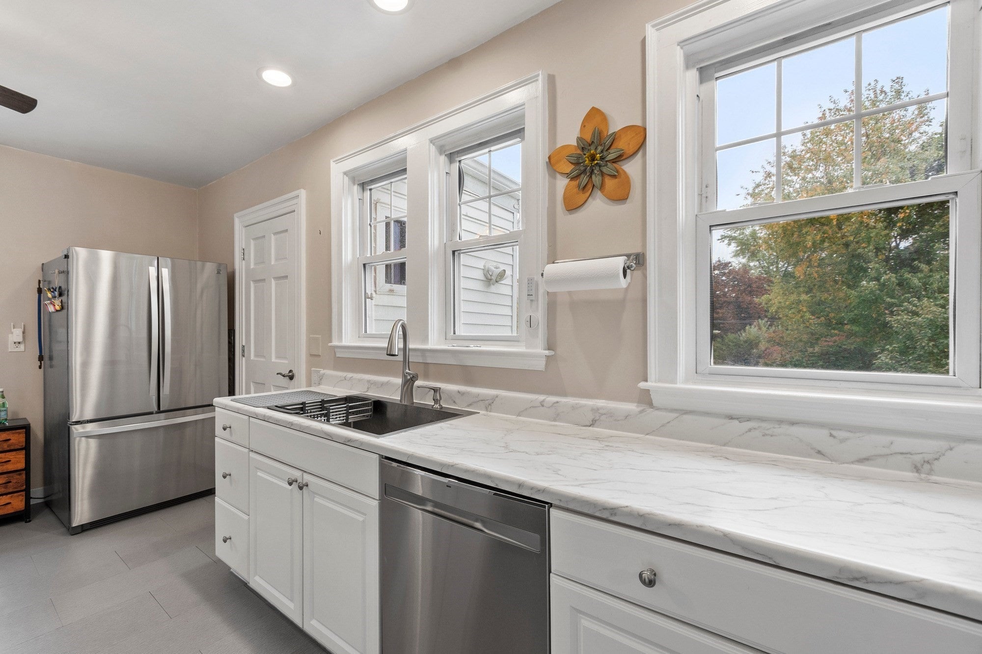 15 Bruce Rd, Waltham, MA Photo #14